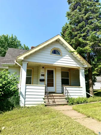 $165,000 | 1011 North 12th Avenue East, Duluth, MN 55805