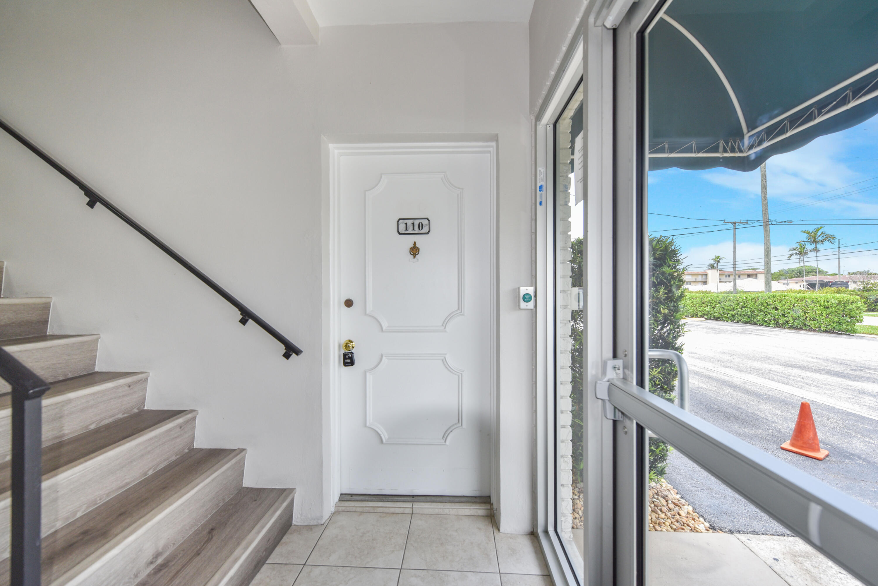 298 Southwest 6th Street, Unit 110 Boca Raton, FL 33432 - Photo 6 of 27 a view of an entryway