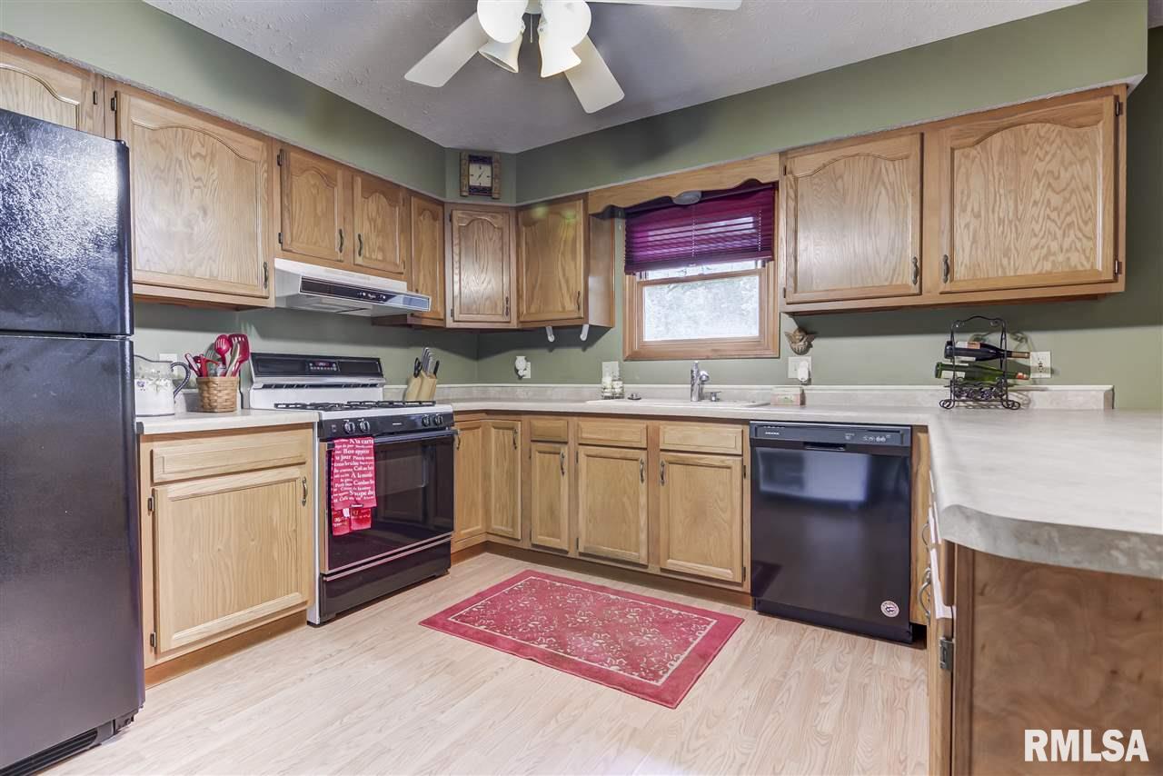 3004 Dunwich Street Springfield, IL 62702 - Photo 12 of 31