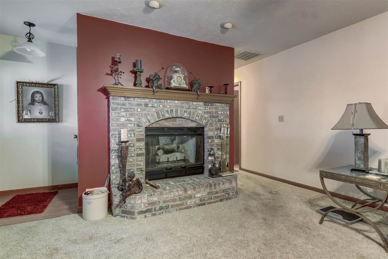 3004 Dunwich Street Springfield, IL 62702 - Photo 3 of 31