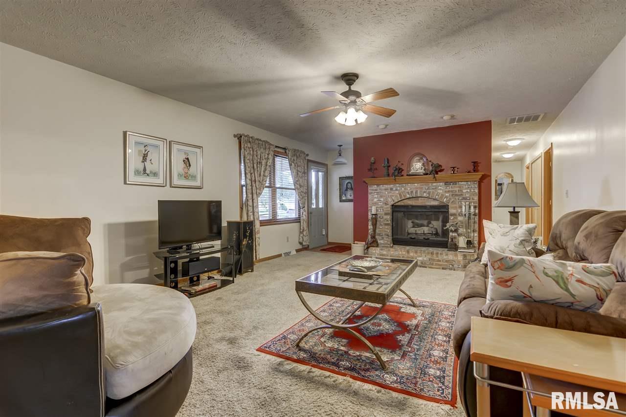 3004 Dunwich Street Springfield, IL 62702 - Photo 7 of 31