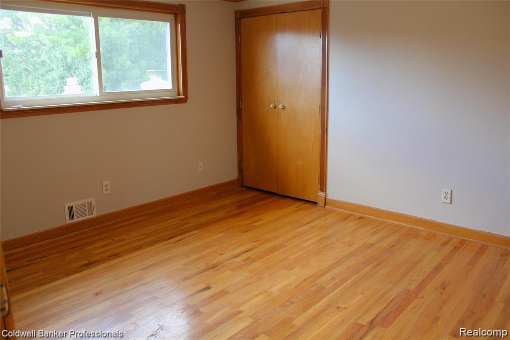 44227 Brandywyne Road Canton, MI 48187 - Photo 16 of 25