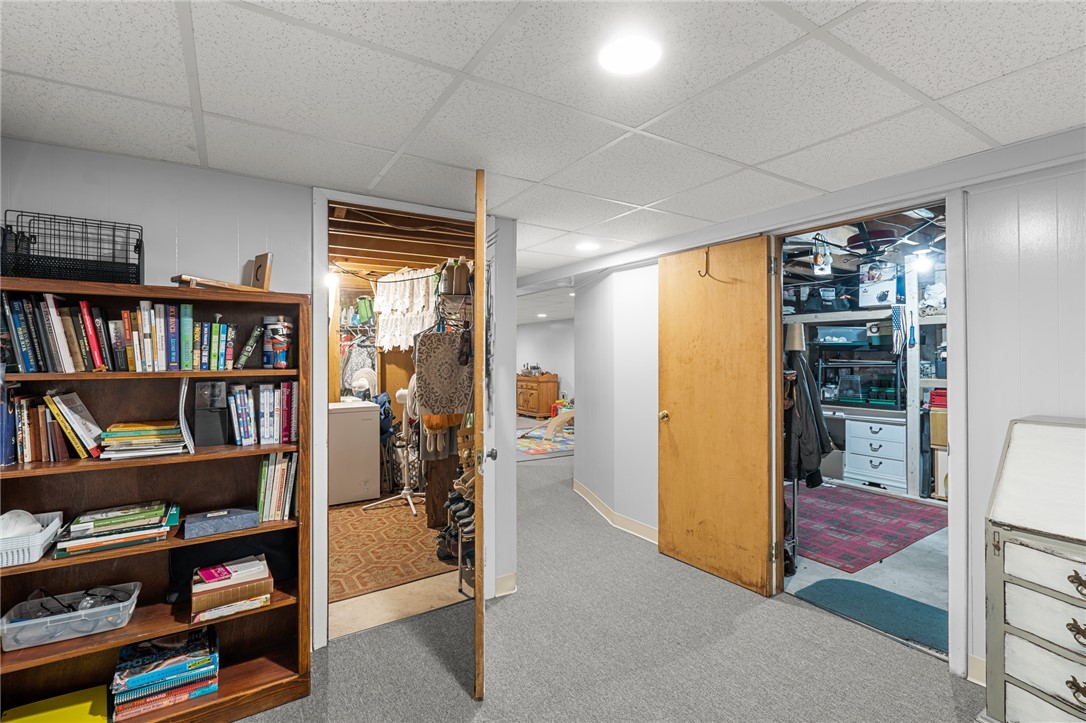 187 Holmes Road Warwick, RI 02888 - Photo 16 of 24 Gallery Image 16