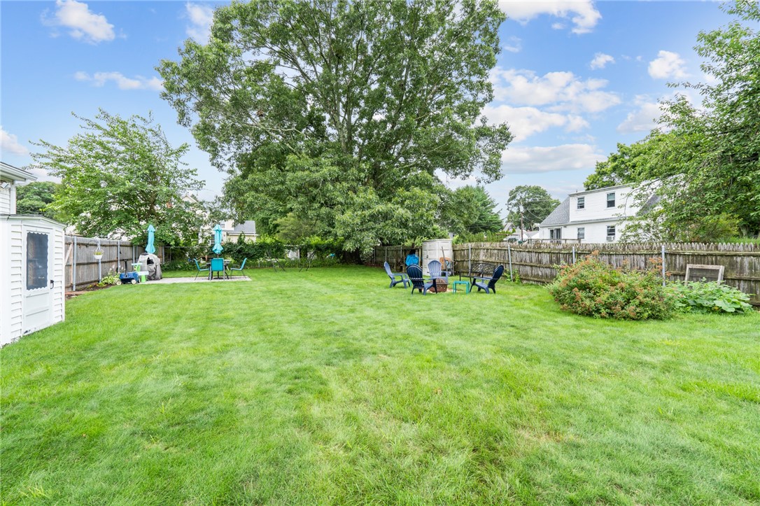 187 Holmes Road Warwick, RI 02888 - Photo 20 of 24 Gallery Image 20