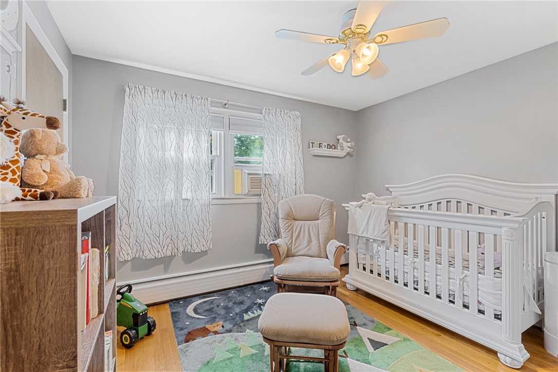 187 Holmes Road Warwick, RI 02888 - Photo 9 of 24 Gallery Image 9