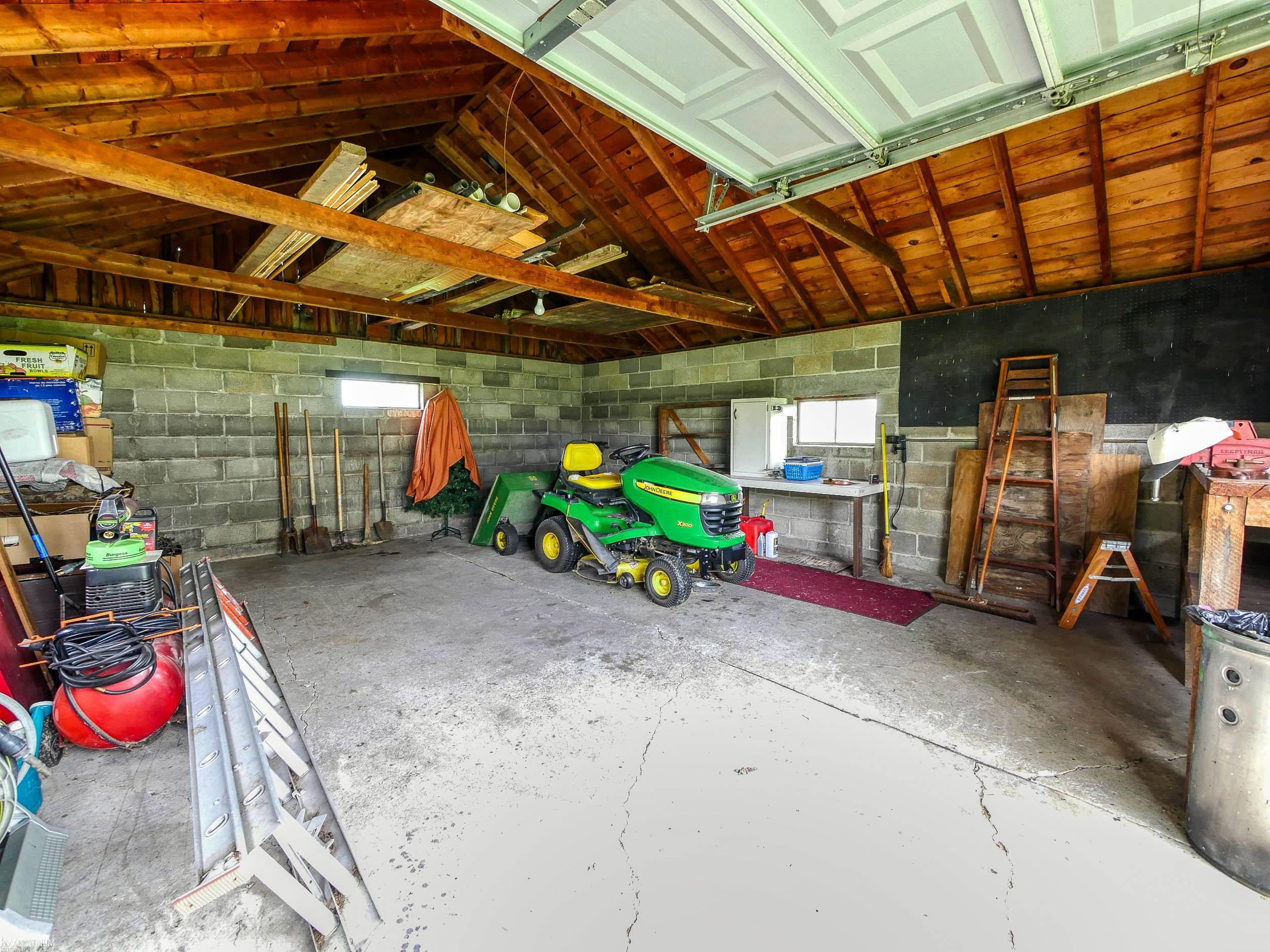 21575 24 Mile Road Macomb, MI 48042 - Photo 13 of 44 50178234-560696b9-8709-4e22-9b9c-50012a86dbdd.JPG