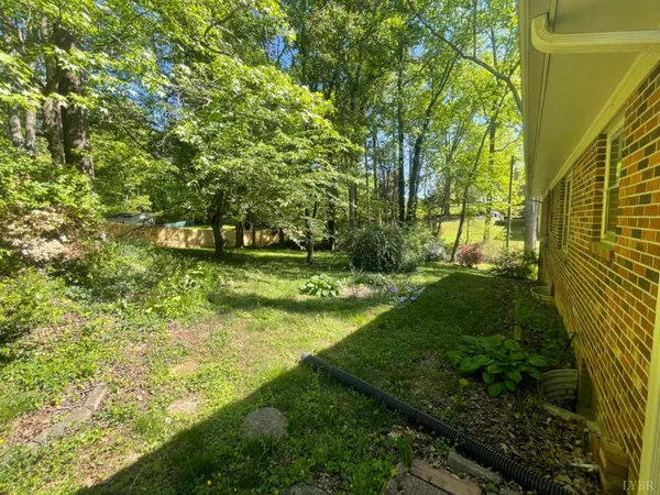 $195,000 | 109 Sycamore Road, South Boston, VA 24592