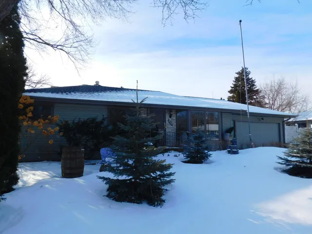 $399,900 | 200 Colleen Avenue, Shoreview, MN 55126