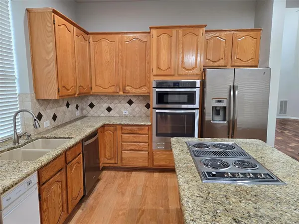 $2,995 | 7700 Heather Ridge Court, Irving, TX 75063