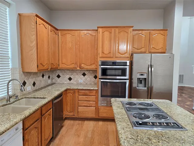 $3,000 | 7700 Heather Ridge Court, Irving, TX 75063