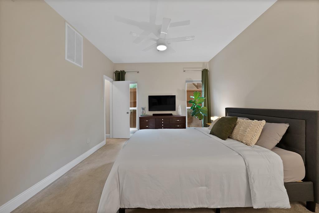 3918 North Hall Street, Unit 3 Dallas, TX 75219 - Photo 9 of 28