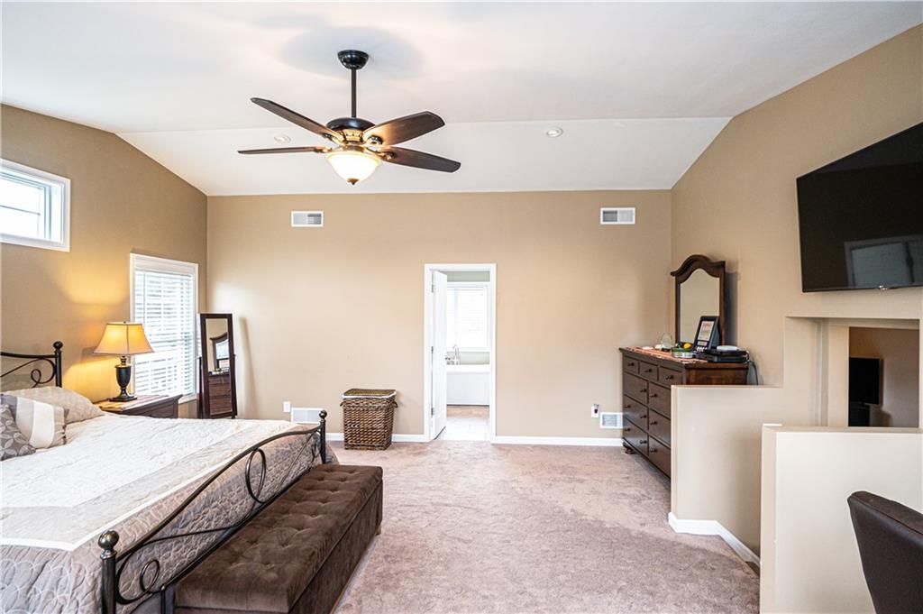 9 Waterdam Road McDonald, PA 15057 - Photo 6 of 25 Gallery Image 6