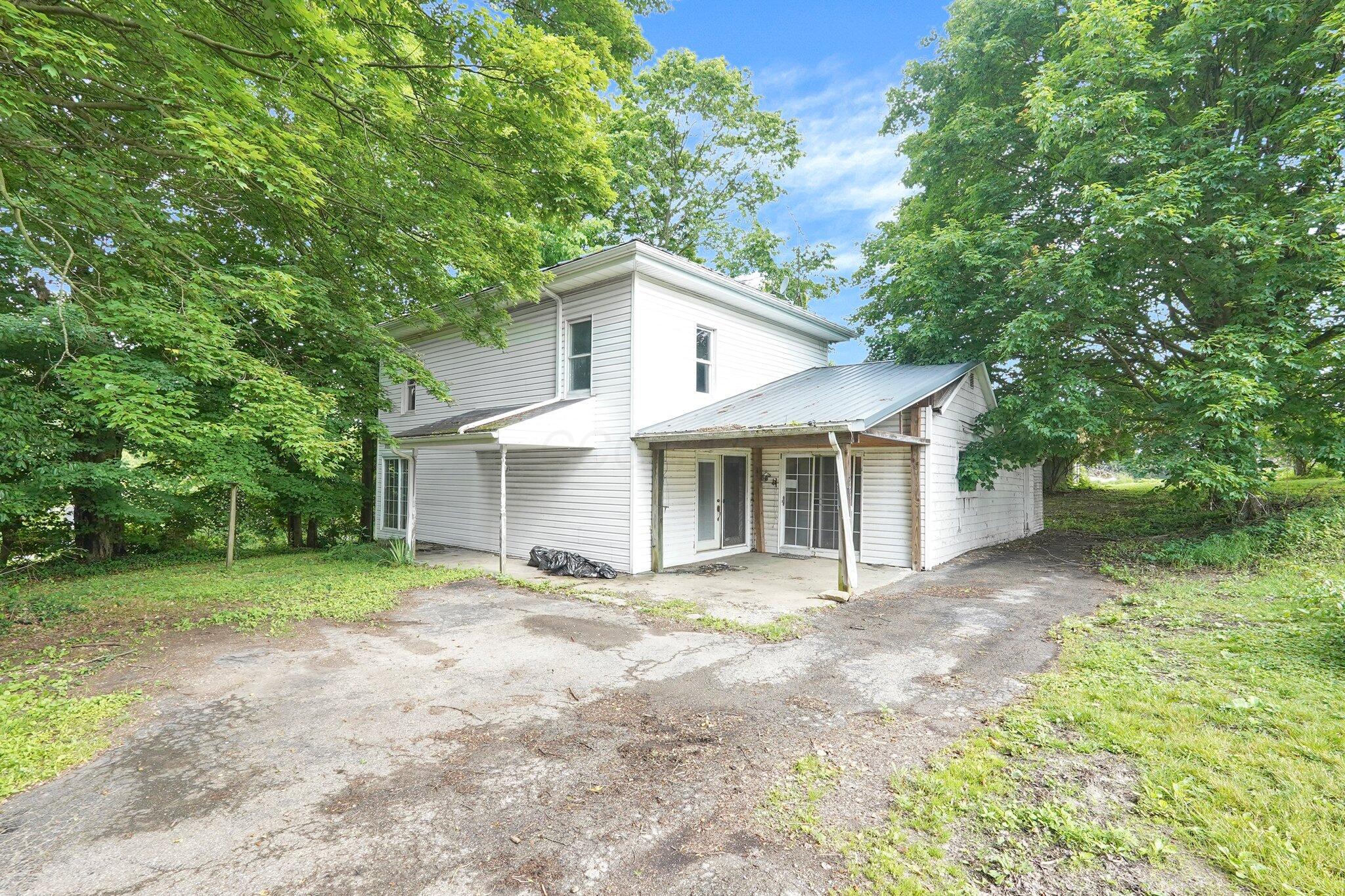 13745 North Liberty Road Mount Vernon, OH 43050 - Photo 3 of 17 2-web-or-mls-13745-n-liberty-rd