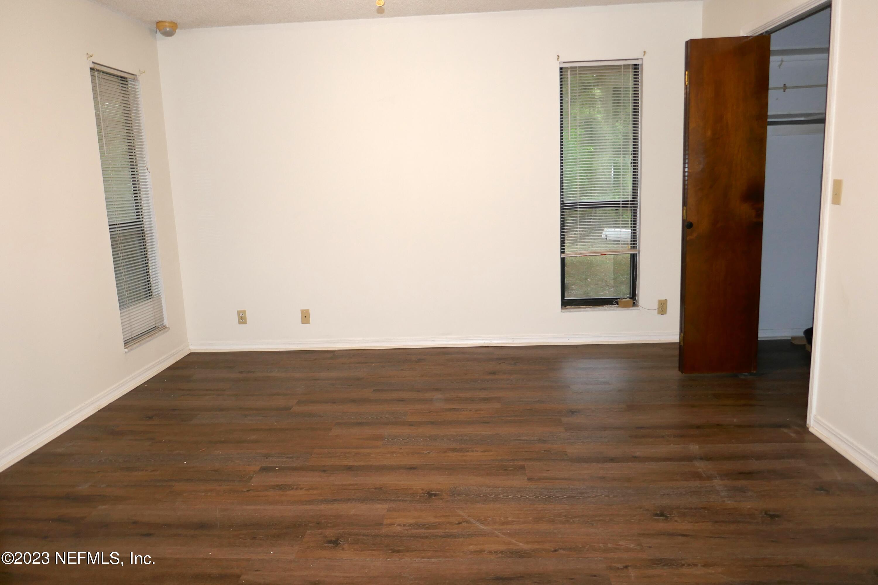 8131 Fort Caroline Road Jacksonville, FL 32277 - Photo 17 of 29 Master bedroom
