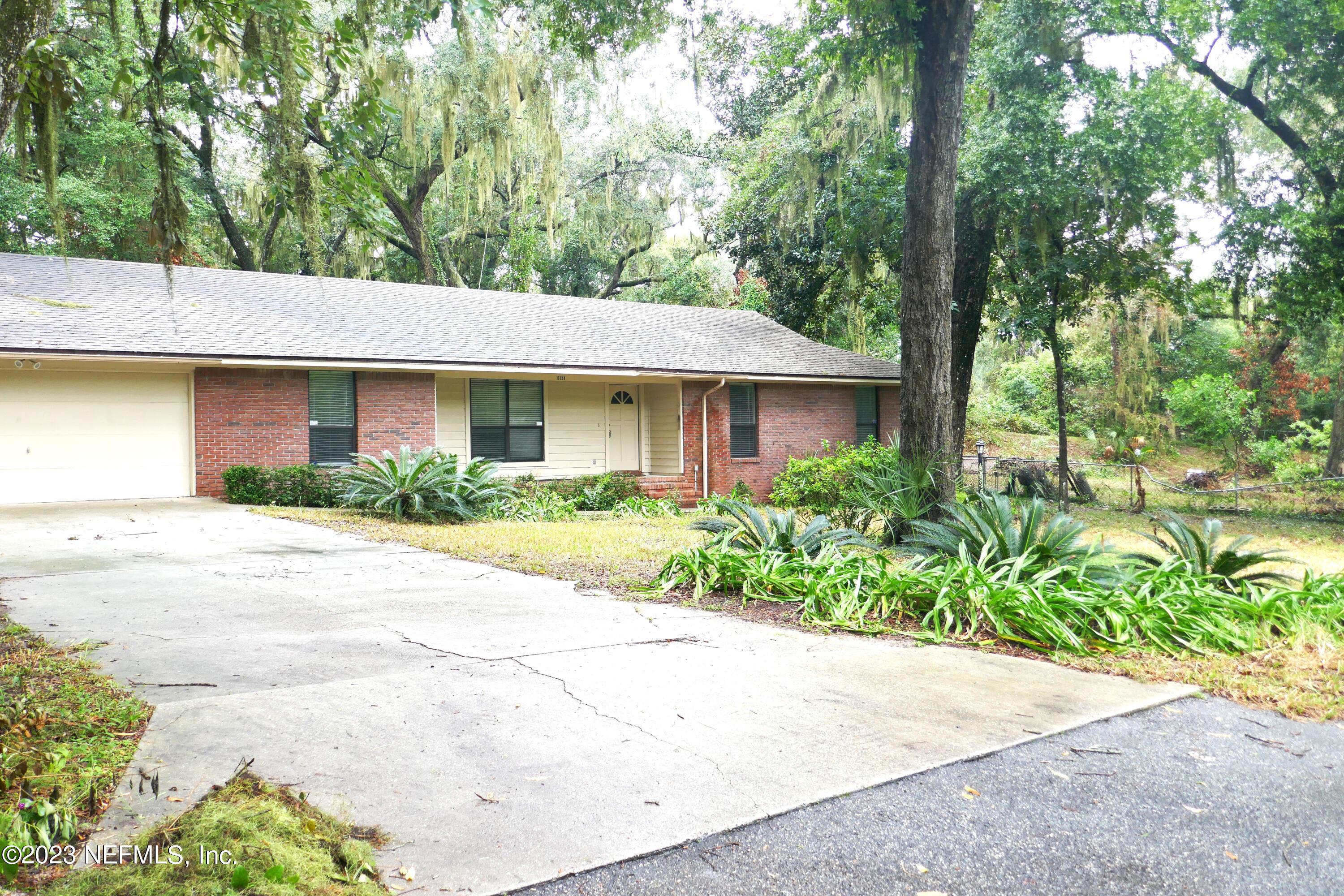8131 Fort Caroline Road Jacksonville, FL 32277 - Photo 2 of 29 2023-10-12 09.10.47