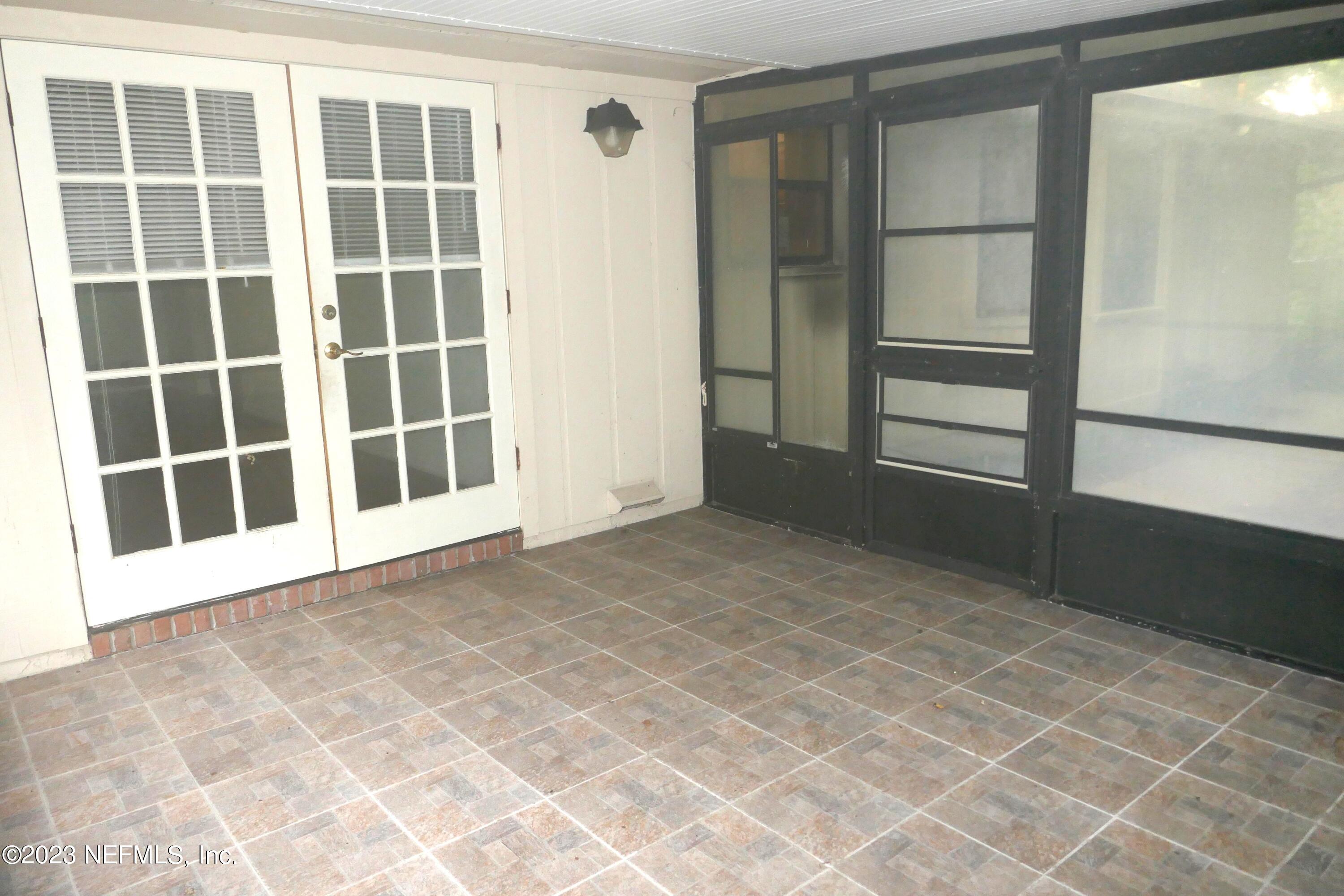 8131 Fort Caroline Road Jacksonville, FL 32277 - Photo 27 of 29 Porch