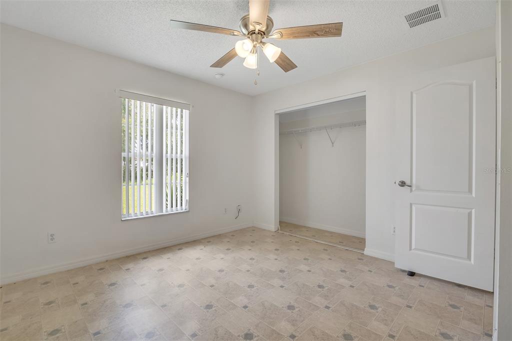 14091 Southwest 32nd Terrace Road Ocala, FL 34473 - Photo 13 of 26 Gallery Image 13