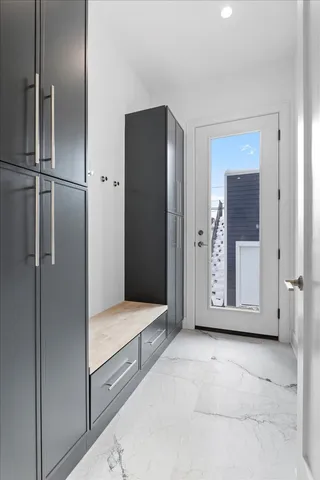 $1,775,000 | 2433 West Cuyler Avenue, Chicago, IL 60618