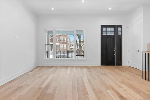 $1,775,000 | 2433 West Cuyler Avenue, Chicago, IL 60618