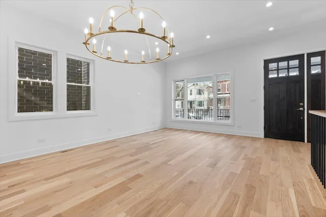 $1,775,000 | 2433 West Cuyler Avenue, Chicago, IL 60618