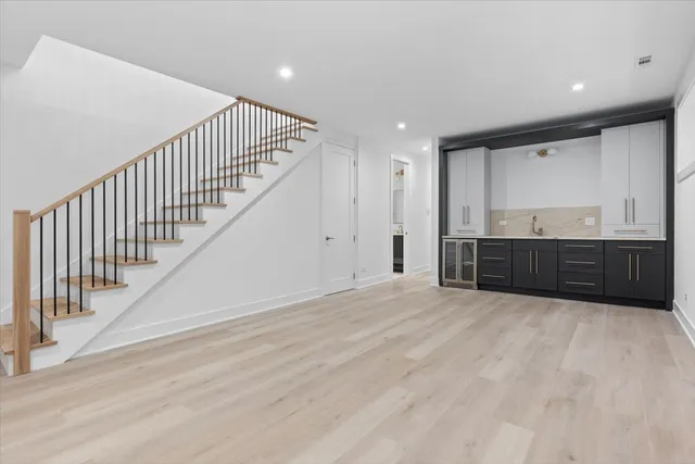 $1,775,000 | 2433 West Cuyler Avenue, Chicago, IL 60618