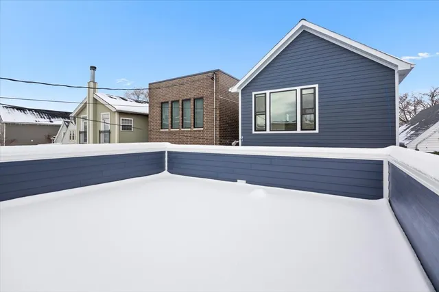 $1,775,000 | 2433 West Cuyler Avenue, Chicago, IL 60618