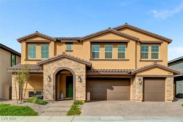 $824,990 | 446 Winter Dove Avenue, Henderson, NV 89011