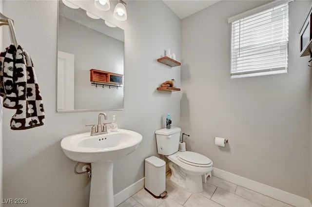 $824,990 | 446 Winter Dove Avenue, Henderson, NV 89011