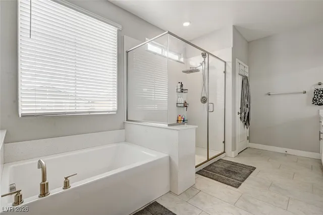 $824,990 | 446 Winter Dove Avenue, Henderson, NV 89011