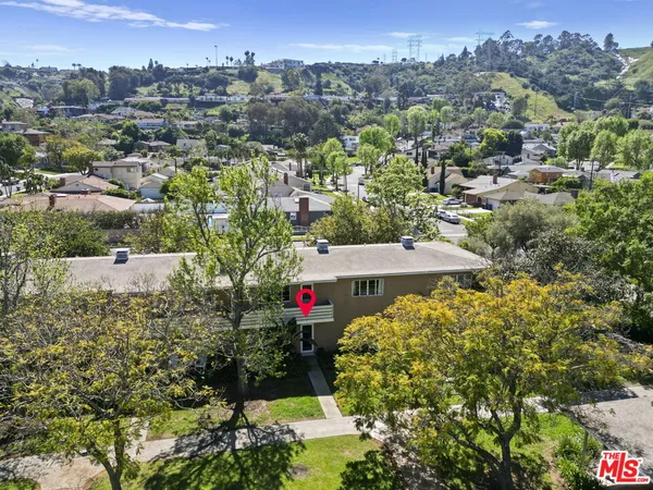 $637,500 | 5464 Village Green, Los Angeles, CA 90016