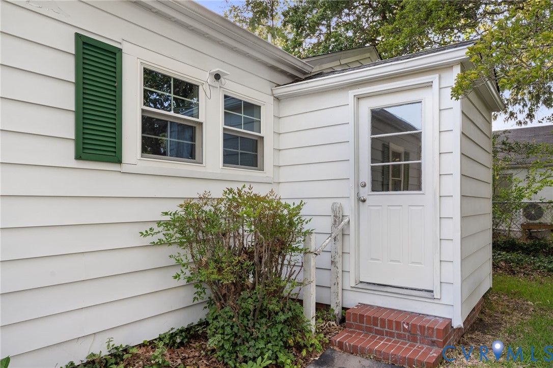 140 Chancellor Road Hampton, VA 23661 - Photo 20 of 31