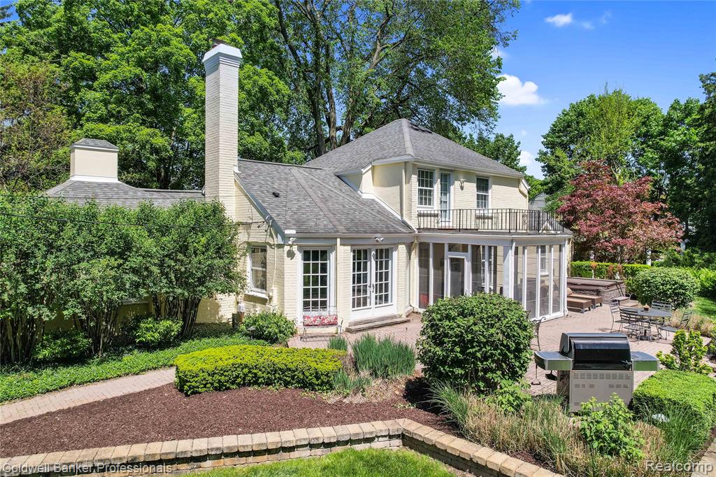 19905 Beverly Road Beverly Hills, MI 48025 - Photo 13 of 98