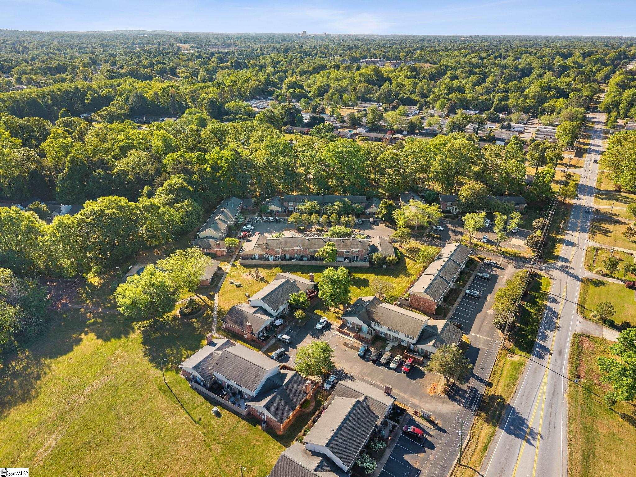 710 Hunts Bridge Road, Unit 32 Greenville, SC 29617 - Photo 33 of 34