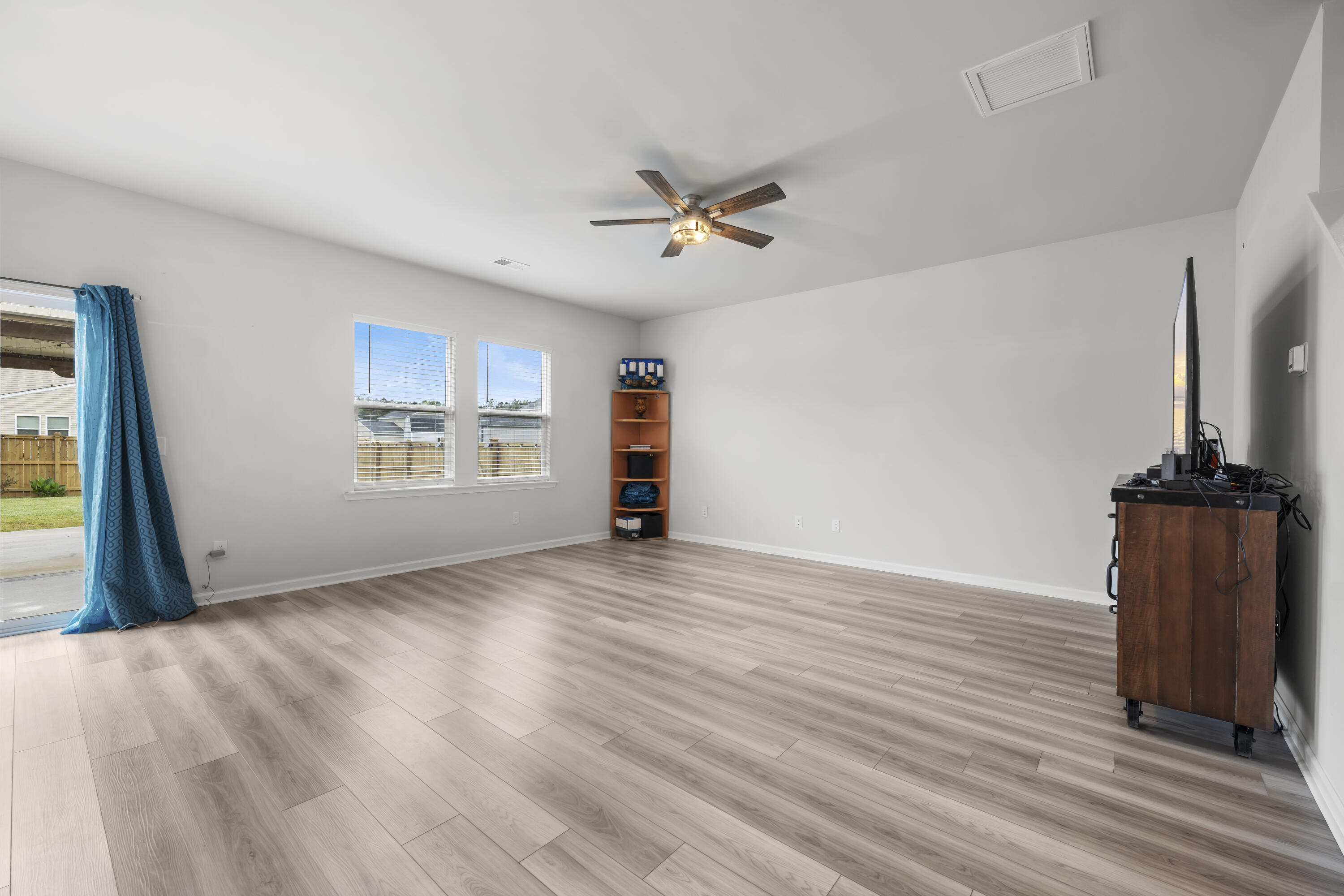 167 Cypress Plantation Road Moncks Corner, SC 29461 - Photo 10 of 25 P1059290