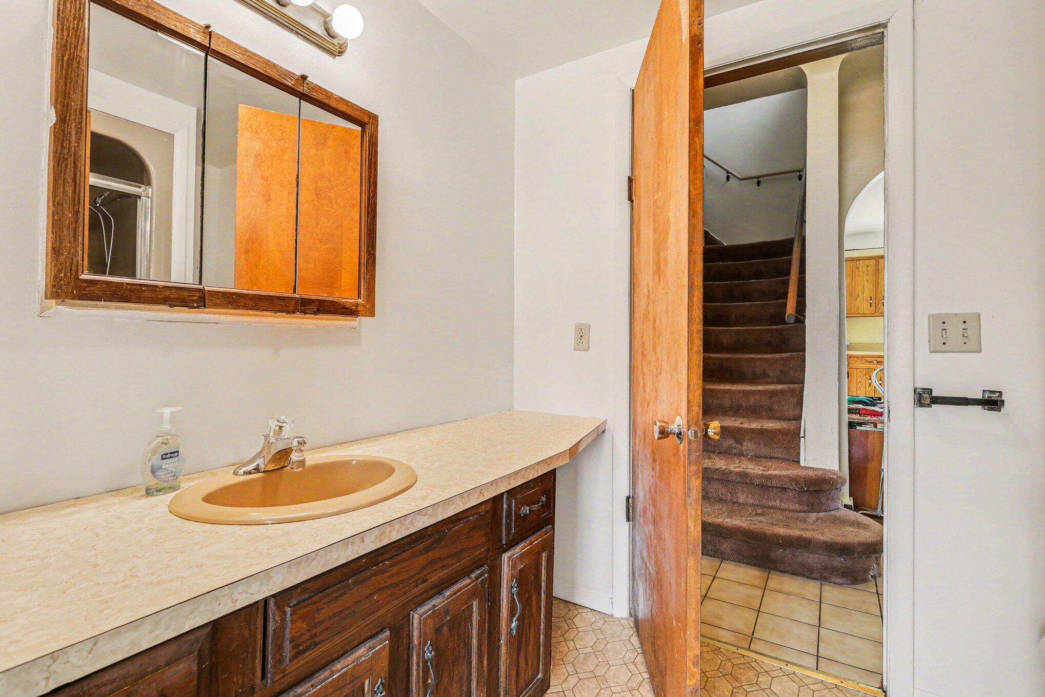 5284 East Territorial Road Pleasant Lake, MI 49272 - Photo 11 of 38 012_file_6127