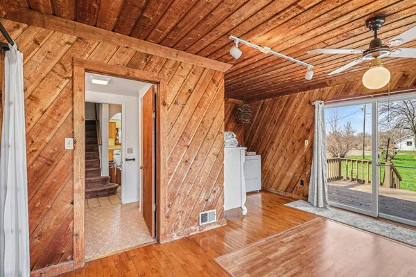 $250,000 | 5284 East Territorial Road, Pleasant Lake, MI 49272
