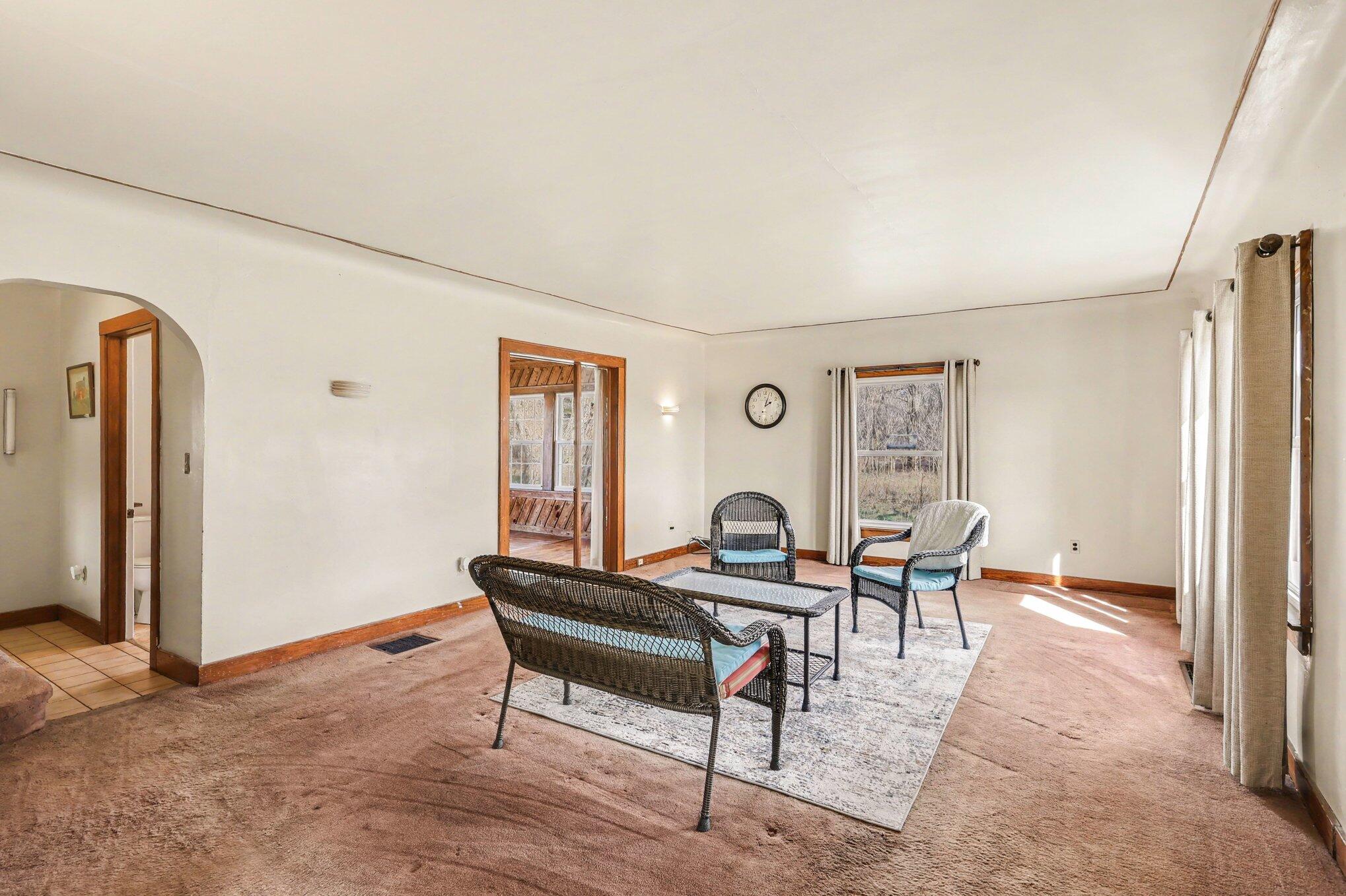 5284 East Territorial Road Pleasant Lake, MI 49272 - Photo 2 of 38 004_file_5183