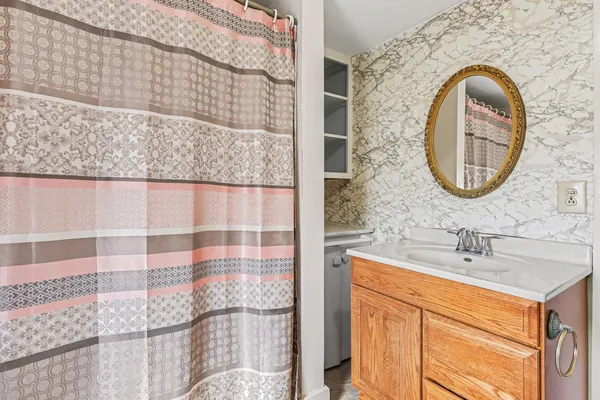 $250,000 | 5284 East Territorial Road, Pleasant Lake, MI 49272