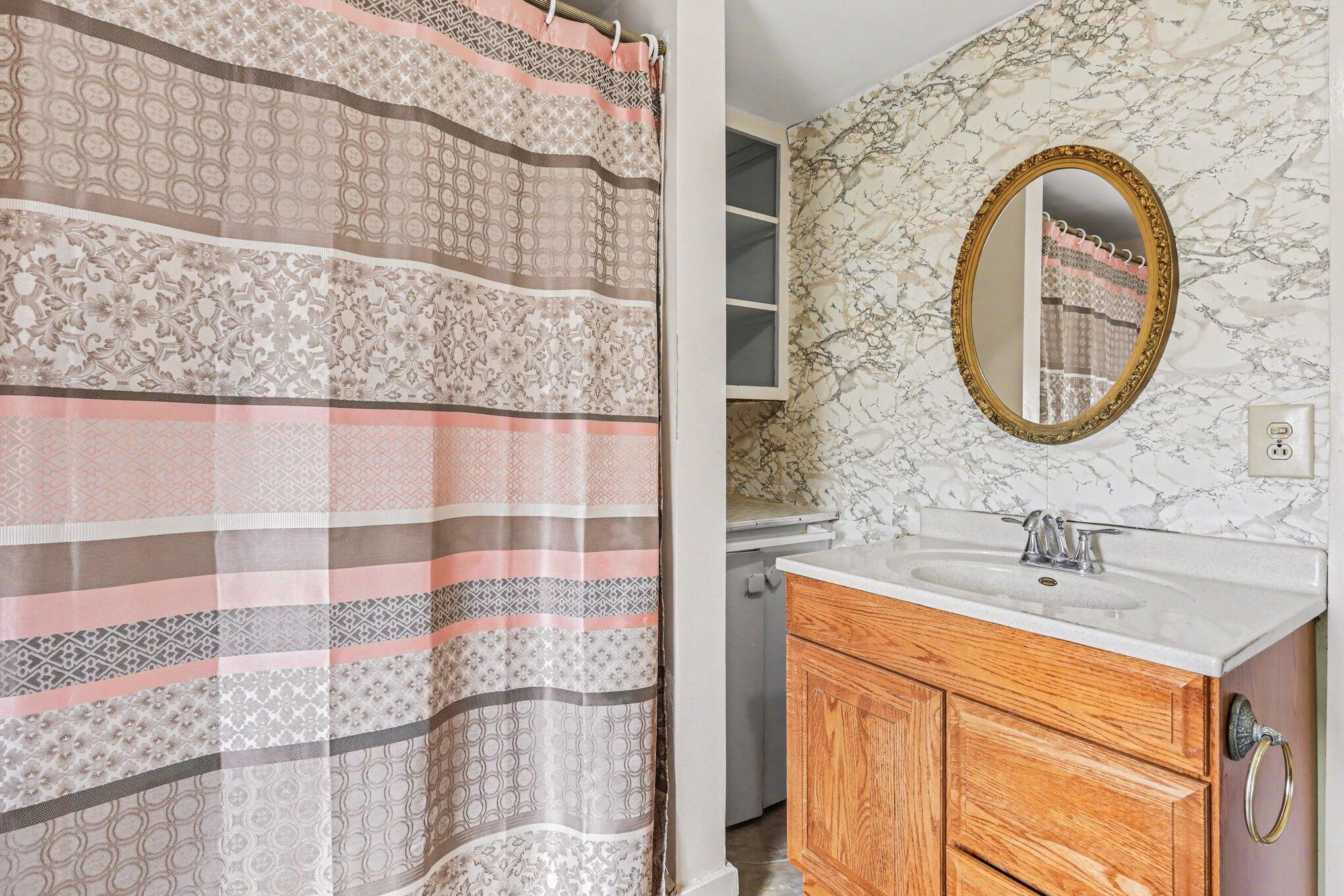 5284 East Territorial Road Pleasant Lake, MI 49272 - Photo 23 of 38 030_file_6447