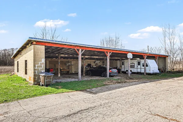 $250,000 | 5284 East Territorial Road, Pleasant Lake, MI 49272