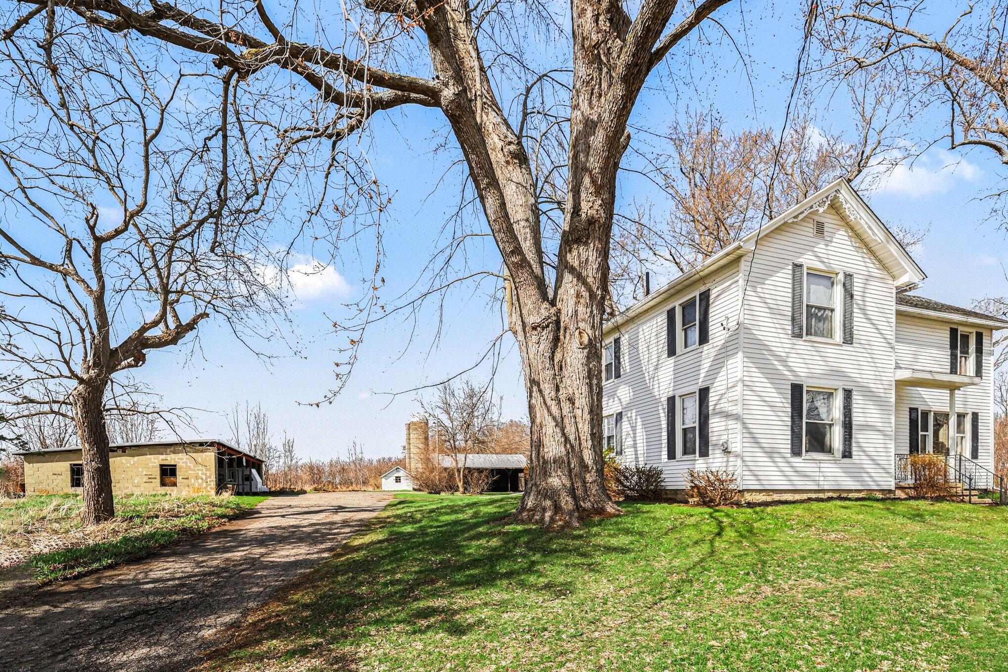 5284 East Territorial Road Pleasant Lake, MI 49272 - Photo 29 of 38 036_file_5254