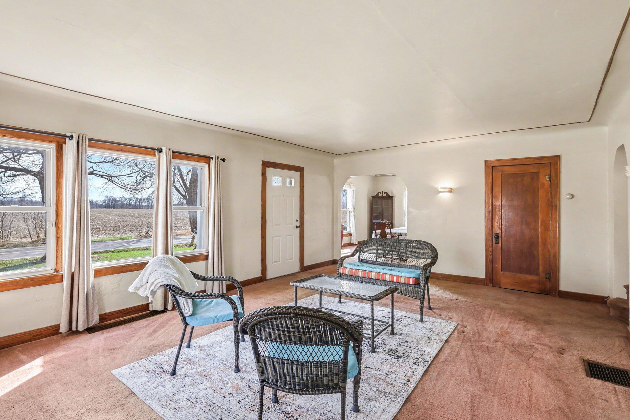 5284 East Territorial Road Pleasant Lake, MI 49272 - Photo 3 of 38 005_file_4976