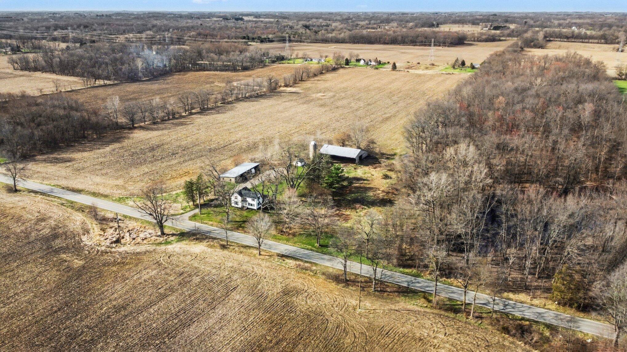 5284 East Territorial Road Pleasant Lake, MI 49272 - Photo 38 of 38 038_file_4113