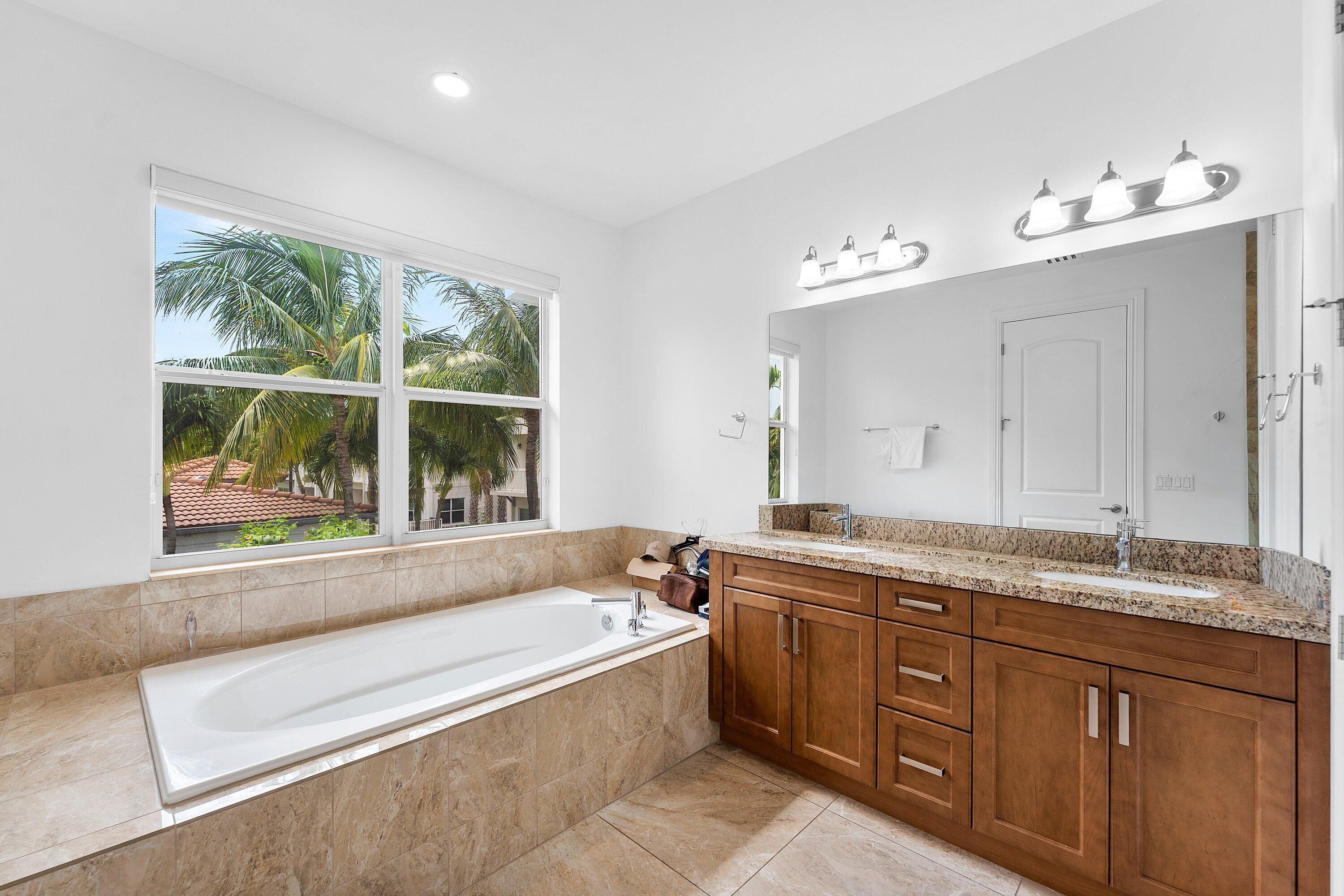 100 Northwest 69th Circle, Unit 52 Boca Raton, FL 33487 - Photo 28 of 42 028-100Northwest69thCircle-52-BocaRaton-