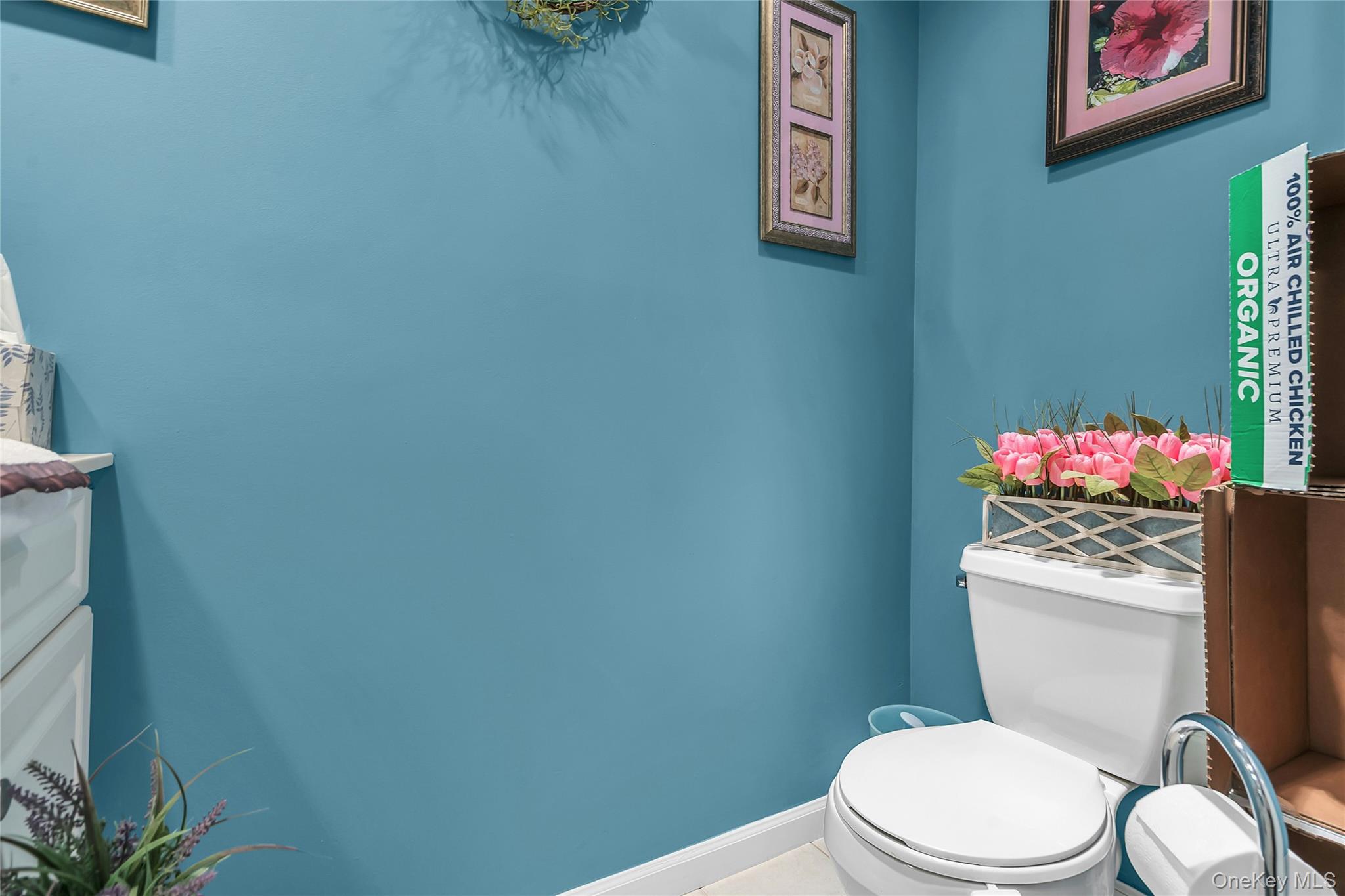 176 Merrick Road, Unit 10 Amityville, NY 11701 - Photo 20 of 31 Gallery Image 20