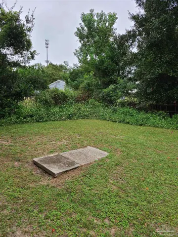 $995 | 612 McCarroll Road, Unit B, Pensacola, FL 32507