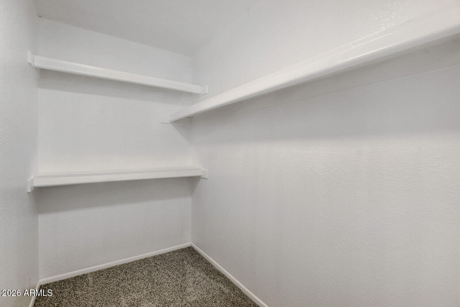 415 West Grandview Road Phoenix, AZ 85023 - Photo 24 of 29 415 W Grandview Rd - Web Quality - 021 -