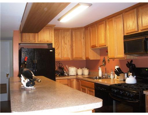 1907 Kenzie Road Pittsburgh, PA 15205 - Photo 2 of 13 Kitchen.