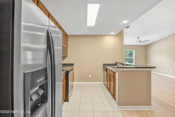 $1,650 | 4240 Migration Drive, Unit 97, Jacksonville, FL 32257