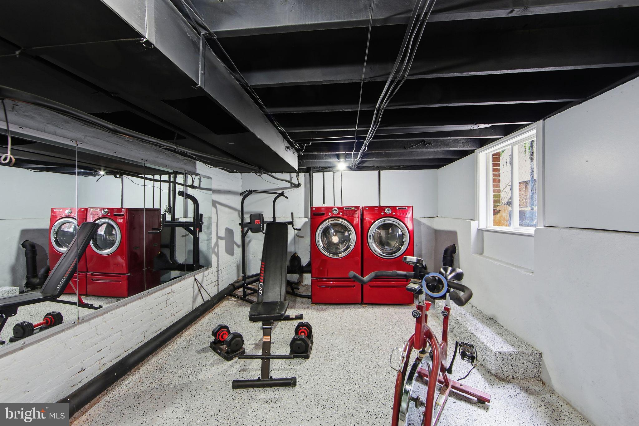 508 Taylor Street Wilmington, DE 19801 - Photo 23 of 46 a view of storage and utility room